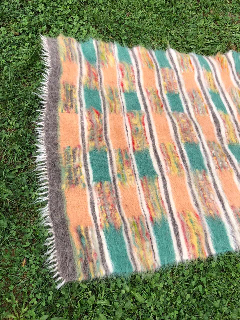 Woolen Rug with Unique Woven Patterns, Handcrafted Woolen Blanket with Colorful Textured Patterns