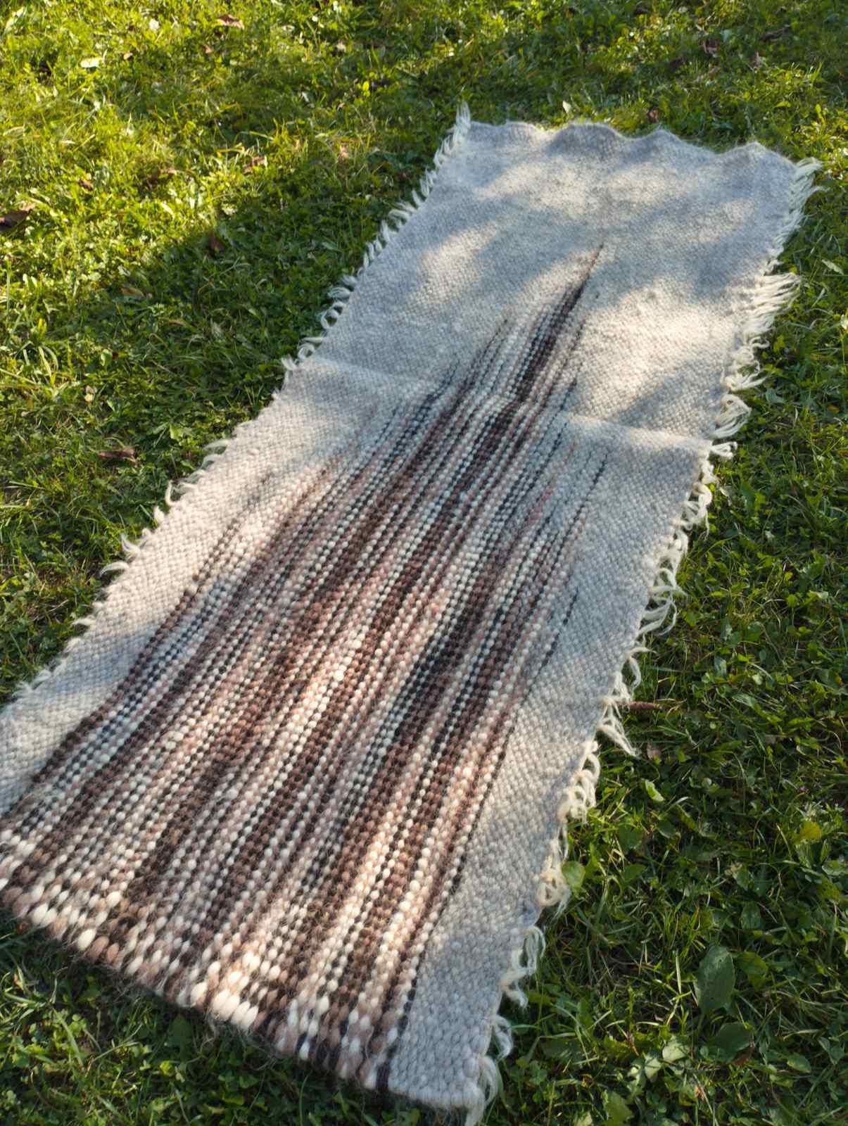 Home & Rugs