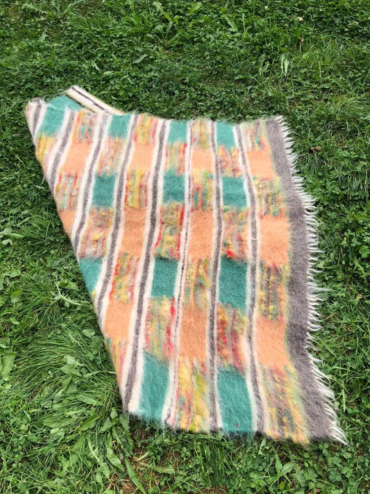 Woolen Rug with Unique Woven Patterns, Handcrafted Woolen Blanket with Colorful Textured Patterns