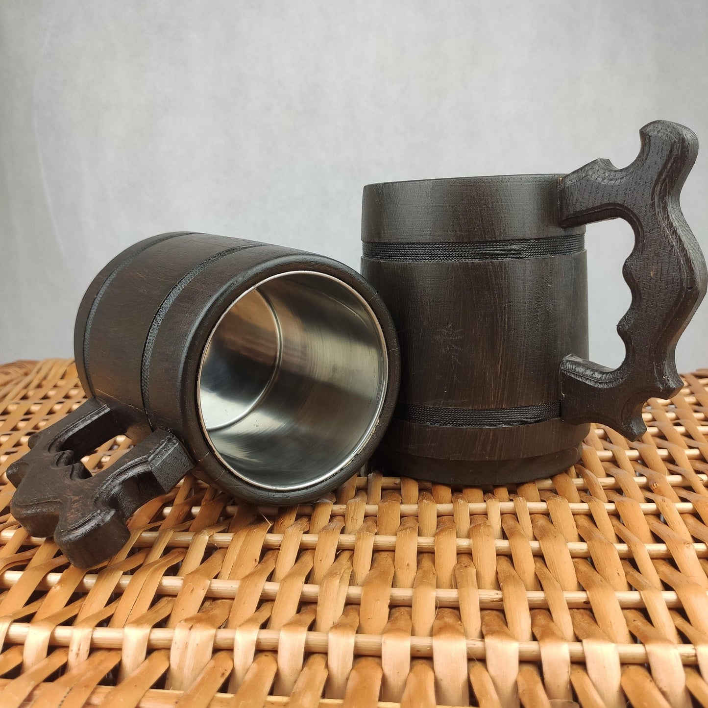Handmade Oak Wood Beer Mug Set with Stainless Steel Liner – 600ml Rustic Wooden Tankard – Set of 2, 3, or 6 – Viking Style Gift for Him
