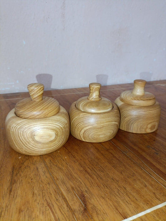 Set of 3 Handmade Ash Wood Spice Jars – Rustic Wooden Containers with Lids – Natural Kitchen Storage – Herb & Spice Organizer
